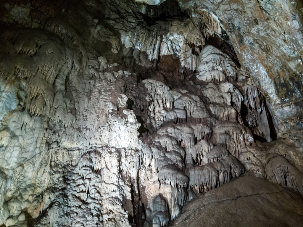 Timpanogos_Cave_National_Monument_-_49392140198