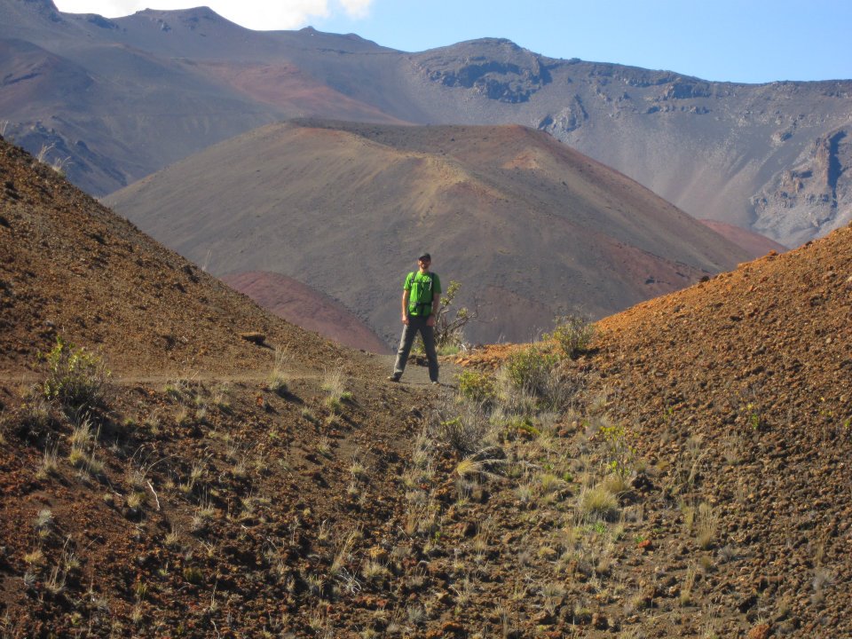 Halemau'u Trail near Pele's paint pot